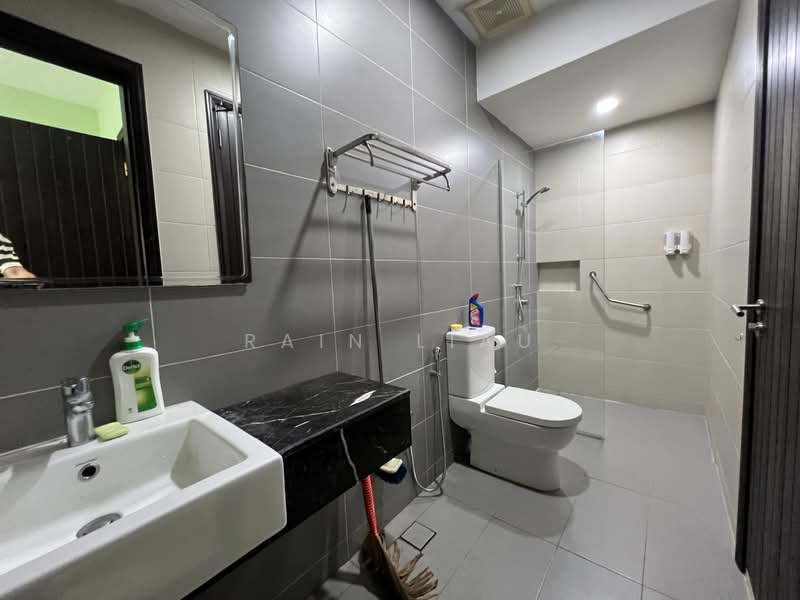 Duta Villa untuk Untuk Disewa - RM 5,300 /bulan, Mac 2026 - Bathroom - PropertyGuru.com.my