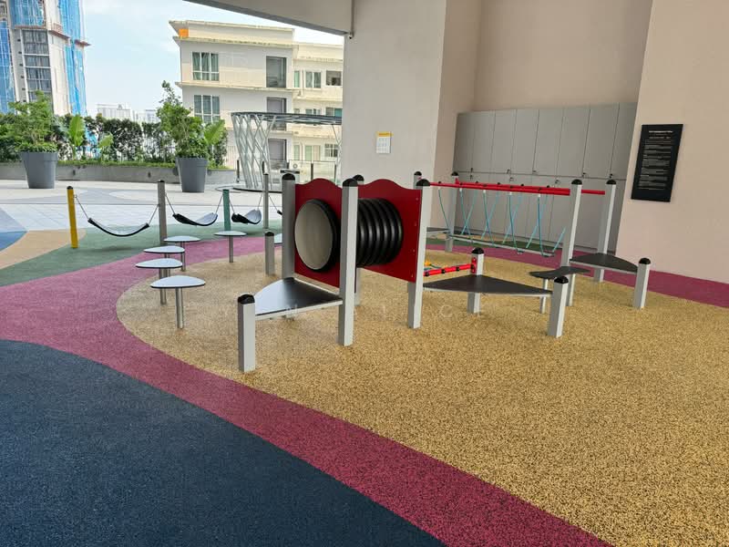 Service Residence for Rent at Bloomsvale Menara Vista Petaling - Yen Alice - Exterior - PropertyGuru.com.my