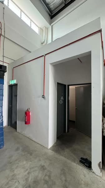 Factory for Rent in Taman Desa Cemerlang (Ulu Tiram) - Tay Ai Ting - Interior - PropertyGuru.com.my