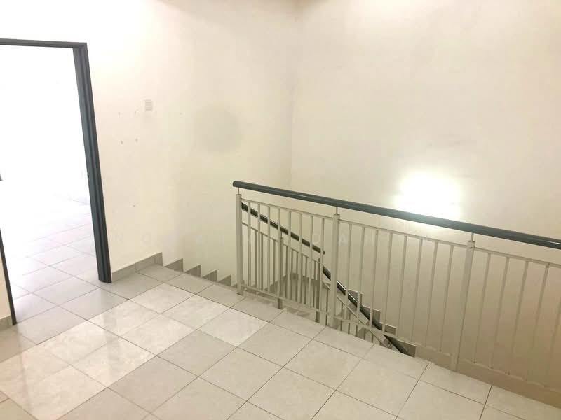 3-storey Terraced House for Sale in Taman Aman Permai (Bangi) - Noraini Dahan - Interior - PropertyGuru.com.my