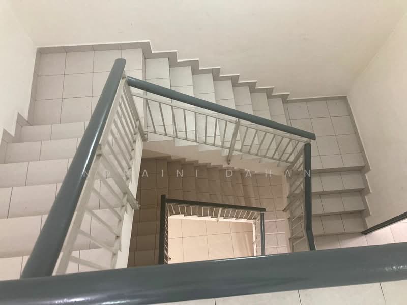3-storey Terraced House for Sale in Taman Aman Permai (Bangi) - Noraini Dahan - Interior - PropertyGuru.com.my