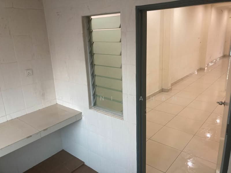3-storey Terraced House for Sale in Taman Aman Permai (Bangi) - Noraini Dahan - Interior - PropertyGuru.com.my