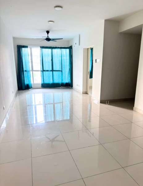 Maxim Residences untuk Untuk Disewa - RM 1,700 /bulan, Mac 2026 - Living Room - PropertyGuru.com.my