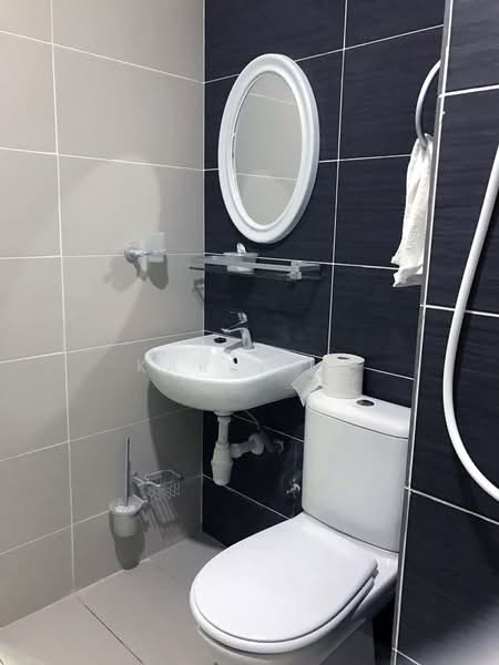 Apartment for Rent at Midori Green (Pangsapuri Hijauan) - Karl Lim - Bathroom - PropertyGuru.com.my