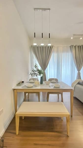 UNA Serviced Apartment untuk Untuk Dijual - RM 1,400,000, Mac 2026 - Dining Room - PropertyGuru.com.my