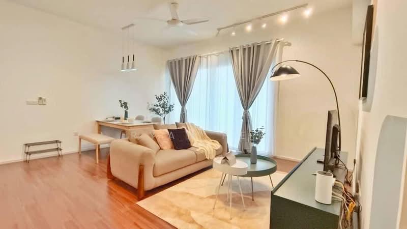 UNA Serviced Apartment untuk Untuk Dijual - RM 1,400,000, Mac 2026 - Living Room - PropertyGuru.com.my