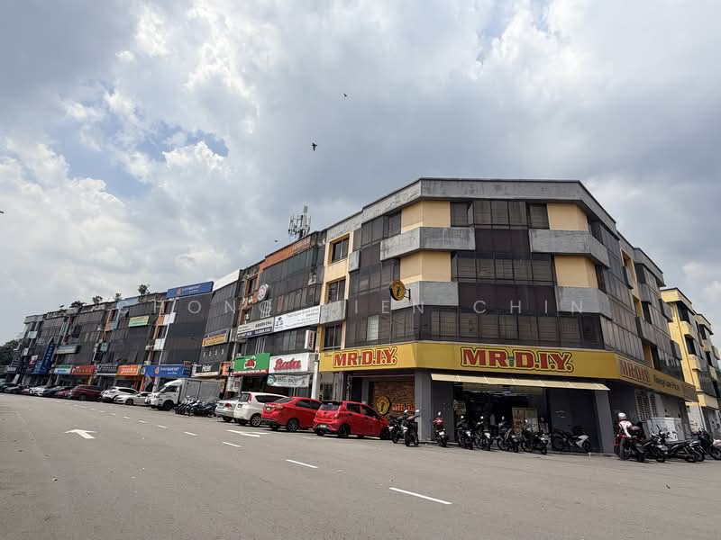 Shop / Office for Rent in Shah Alam (Selangor) - Chong Yien Chin - Exterior - PropertyGuru.com.my