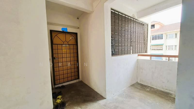 Intana Ria untuk Untuk Dijual - RM 230,000, Mac 2026 - Entrance - PropertyGuru.com.my