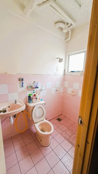 Intana Ria untuk Untuk Dijual - RM 230,000, Mac 2026 - Bathroom - PropertyGuru.com.my