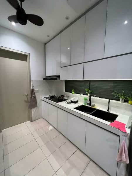 Semi-Detached House for Rent in Telok Panglima Garang (Selangor) - Fiona Lee - Kitchen - PropertyGuru.com.my