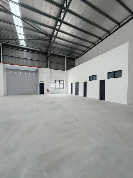 Eco Business Park 1 untuk Untuk Disewa - RM 22,000 /bulan, Mac 2026 - Interior - PropertyGuru.com.my