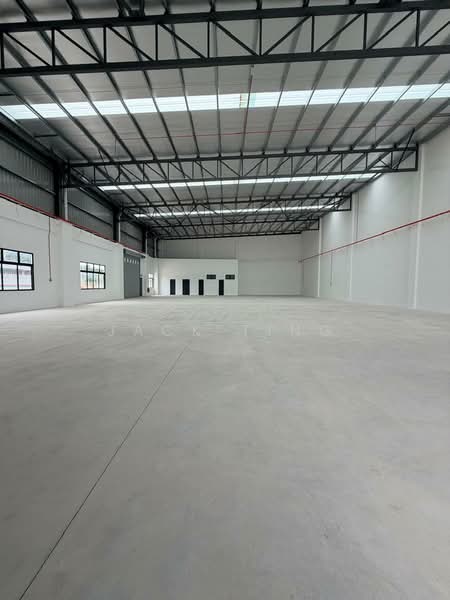 Eco Business Park 1 untuk Untuk Disewa - RM 22,000 /bulan, Mac 2026 - Interior - PropertyGuru.com.my