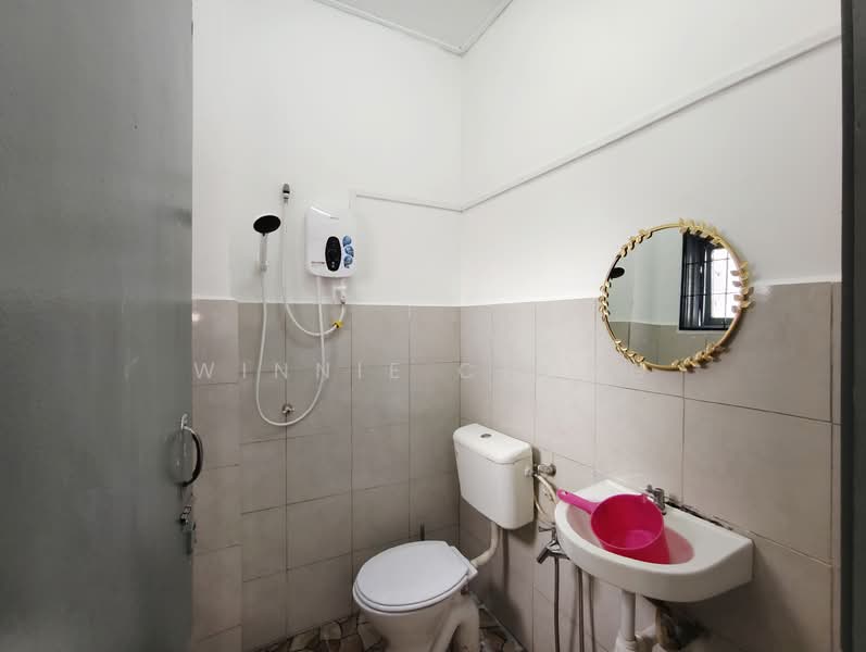 2-storey Terraced House for Sale in Pandan Perdana (Ampang) - Winnie Chong - Bathroom - PropertyGuru.com.my