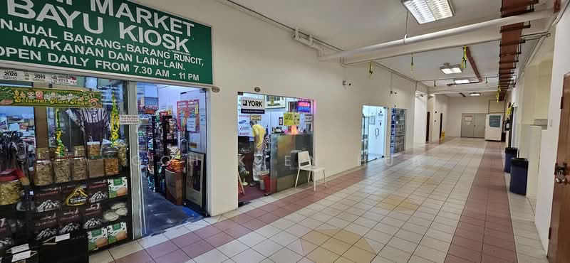 Apartment for Sale at Bayu Puteri - Goh Kien Hua - Corridor - PropertyGuru.com.my