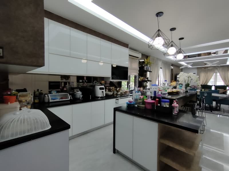 Semi-Detached House for Sale in Saujana Impian (Kajang) - Aziz Saad - Kitchen - PropertyGuru.com.my