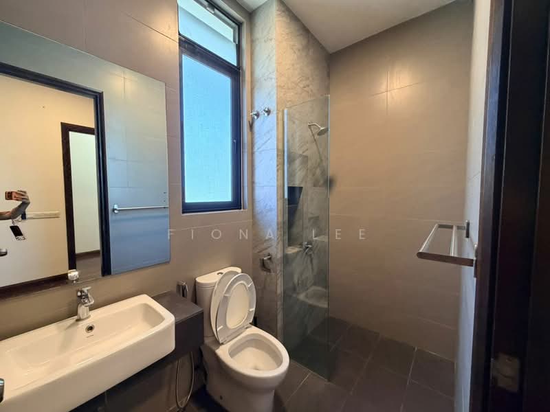 Semi-Detached House for Rent in Telok Panglima Garang (Selangor) - Fiona Lee - Bathroom - PropertyGuru.com.my