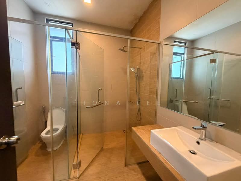 Semi-Detached House for Rent in Telok Panglima Garang (Selangor) - Fiona Lee - Bathroom - PropertyGuru.com.my