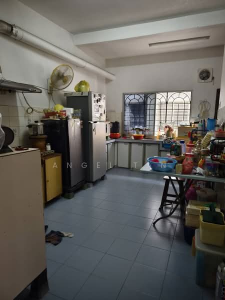 Taman Sri Aman untuk Untuk Dijual - RM 728,000, Mac 2026 - Kitchen - PropertyGuru.com.my