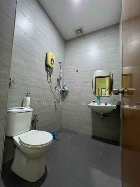 Bukit Indah untuk Untuk Dijual - RM 935,000, Mac 2026 - Bathroom - PropertyGuru.com.my