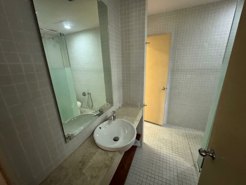 10 Semantan Suites untuk Untuk Disewa - RM 1,899 /bulan, Mac 2026 - Bathroom - PropertyGuru.com.my