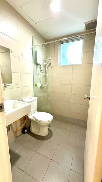 222 Residency untuk Untuk Disewa - RM 2,000 /bulan, Mac 2026 - Bathroom - PropertyGuru.com.my