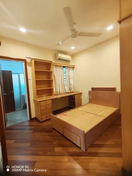 2-storey Terraced House for Rent in Pusat Bandar Puchong (Puchong) - Iris Tan - Bedroom - PropertyGuru.com.my