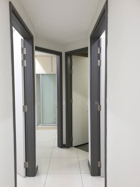 Service Residence for Sale at Tiara Mutiara 2 - Elva Tan - Interior - PropertyGuru.com.my