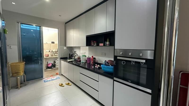 2-storey Terraced House for Sale in Rawang (Selangor) - Patrick Leong - Kitchen - PropertyGuru.com.my