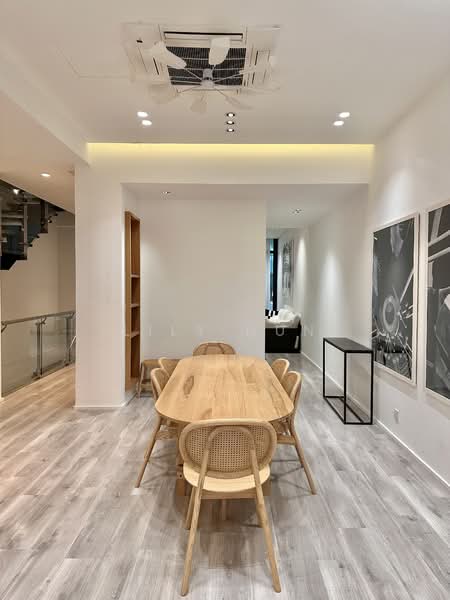 Vila Berkembar untuk Disewa di Bukit Kiara (Kuala Lumpur) - Lily Hun - Dining Room - PropertyGuru.com.my