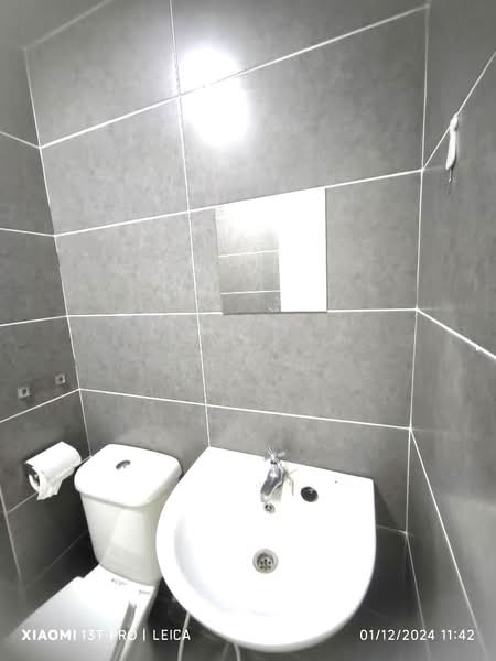 Service Residence for Rent at One Maxim - Kew . - Bathroom - PropertyGuru.com.my