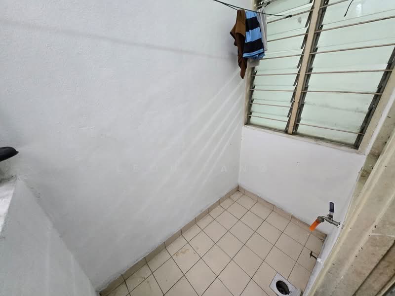 Flat for Sale at Seroja - Leon Fang - PropertyGuru.com.my