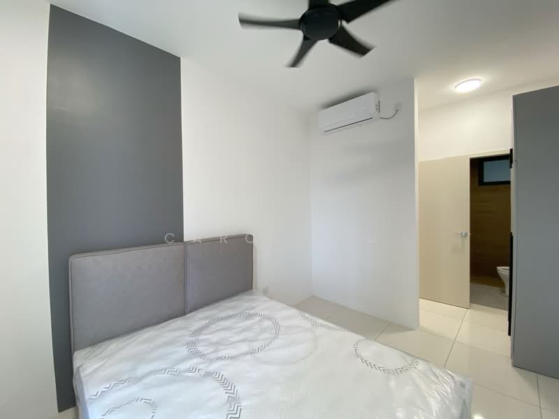 Apartment for Sale at Vivo Executive Apartment - Carol Lau - Bedroom - PropertyGuru.com.my