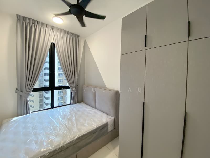 Apartment for Sale at Vivo Executive Apartment - Carol Lau - Bedroom - PropertyGuru.com.my