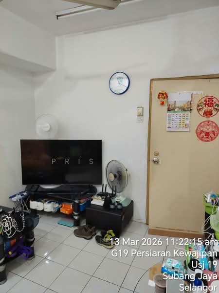 Condominium for Sale at Rhythm Avenue - Pris Chan - Living Room - PropertyGuru.com.my