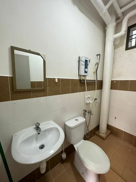 Kipark Apartment untuk Untuk Disewa - RM 900 /bulan, Mac 2026 - Bathroom - PropertyGuru.com.my