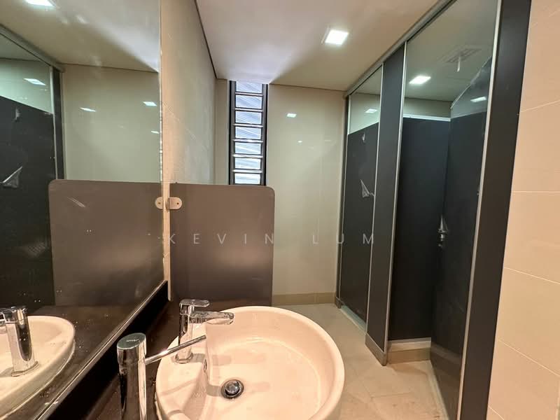 Office for Rent in KLCC (KL City Centre) - Kevin Lum - Bathroom - PropertyGuru.com.my