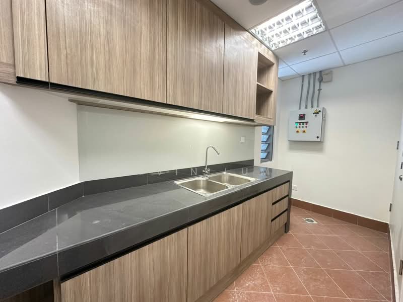 Office for Rent in KLCC (KL City Centre) - Kevin Lum - Kitchen - PropertyGuru.com.my