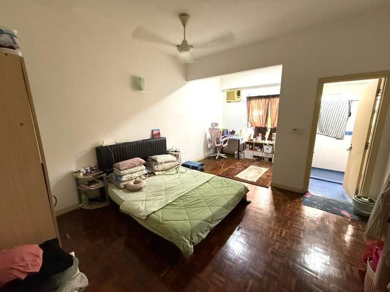 Kondominium untuk Dijual di Seri Maya Condominium - Terry Yee - Bedroom - PropertyGuru.com.my