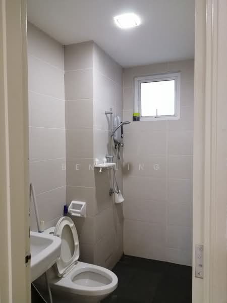 Condominium for Sale at The Regina - Ben Ling - Bathroom - PropertyGuru.com.my