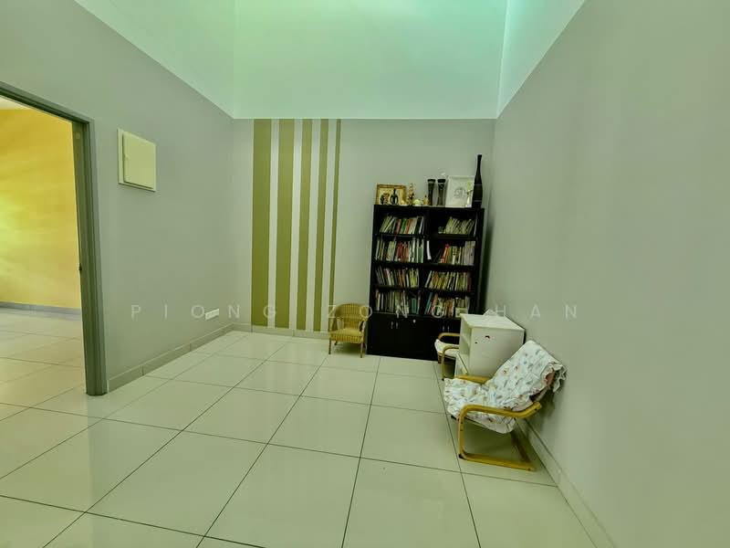2-storey Terraced House for Sale in Taman Nusa Idaman (Iskandar Puteri (Nusajaya)) - Piong Zong Han - Living Room - PropertyGuru.com.my