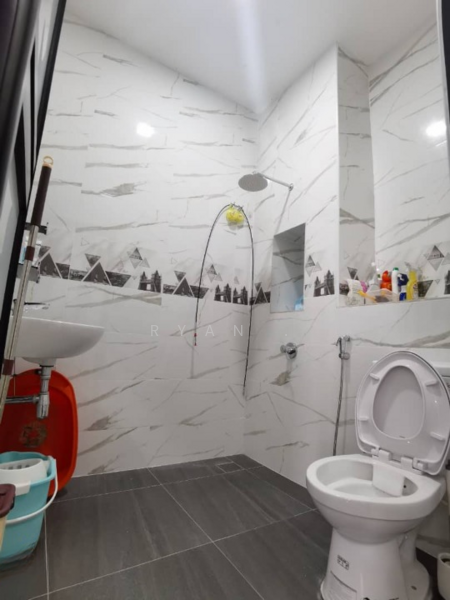 Setia Utama 2 untuk Untuk Dijual - RM 980,000, Mac 2026 - Bathroom - PropertyGuru.com.my