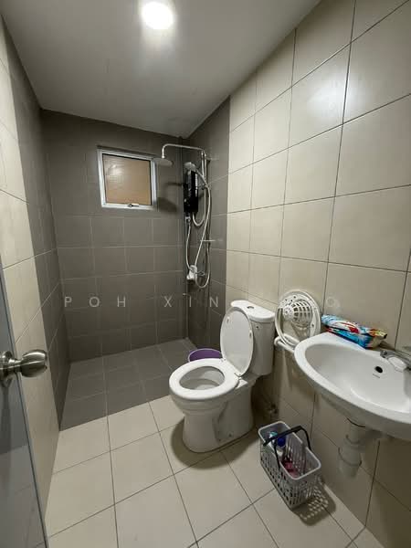 Kiara Kasih untuk Untuk Disewa - RM 1,400 /bulan, Mac 2026 - Bathroom - PropertyGuru.com.my