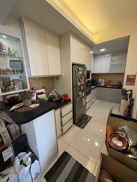 Residence 8 untuk Untuk Disewa - RM 2,400 /bulan, Mac 2026 - Kitchen - PropertyGuru.com.my