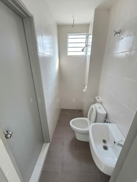 2-storey Terraced House for Sale in Rawang (Selangor) - Echo Kong - Bathroom - PropertyGuru.com.my