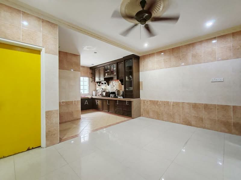 Kota Kemuning untuk Untuk Dijual - RM 850,000, Mac 2026 - Kitchen - PropertyGuru.com.my