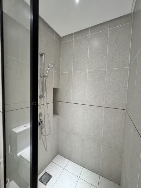 Millerz Square untuk Untuk Disewa - RM 2,800 /bulan, Mac 2026 - Bathroom - PropertyGuru.com.my