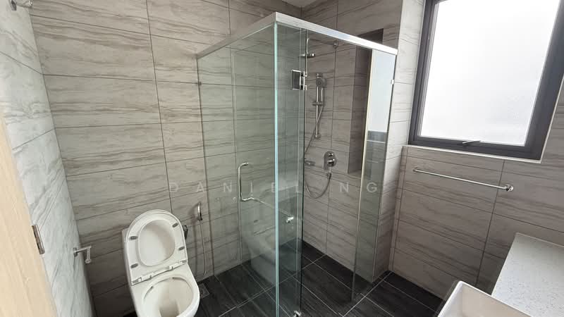 Rumah Kluster untuk Dijual di Abadi Heights (Puchong) - Daniel Ng - Bathroom - PropertyGuru.com.my