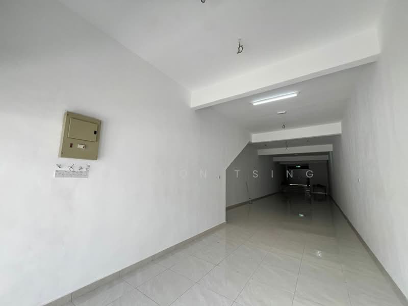Shop / Office for Rent in Rawang (Selangor) - Ng Moon Tsing - Interior - PropertyGuru.com.my