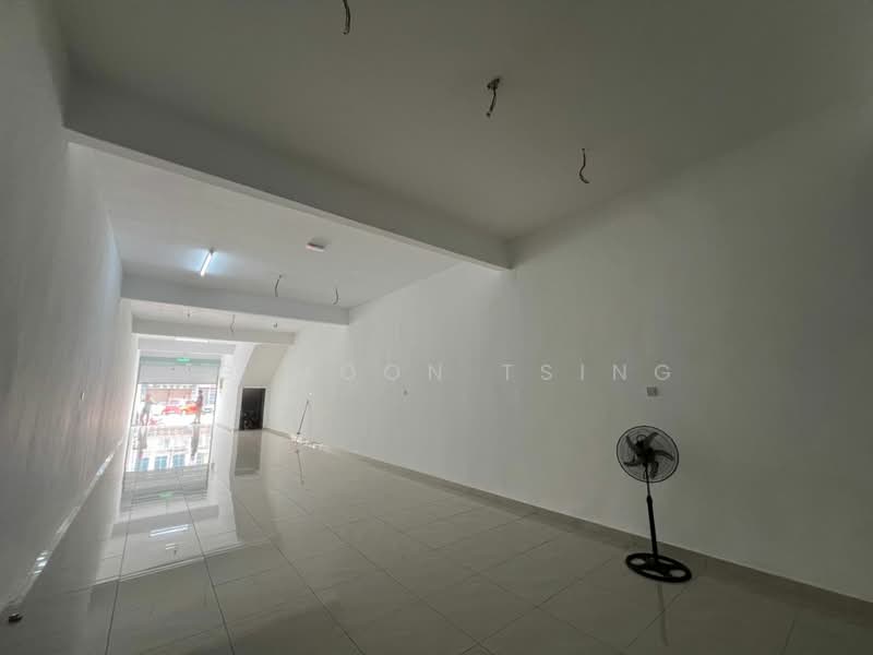 Shop / Office for Rent in Rawang (Selangor) - Ng Moon Tsing - Interior - PropertyGuru.com.my
