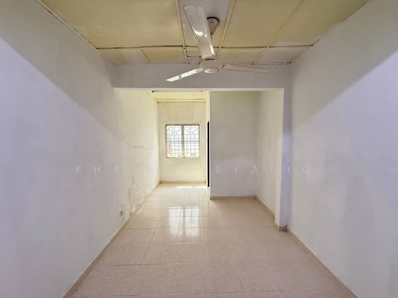 2-storey Terraced House for Sale in Rawang Perdana 1 (Rawang) - Khairul Syafiq - Interior - PropertyGuru.com.my
